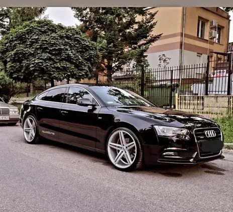 lubelskie Audi A5 cena 74000 przebieg: 230000, rok produkcji 2013 z Lublin